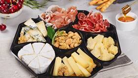 Как красиво украсить мясную тарелку